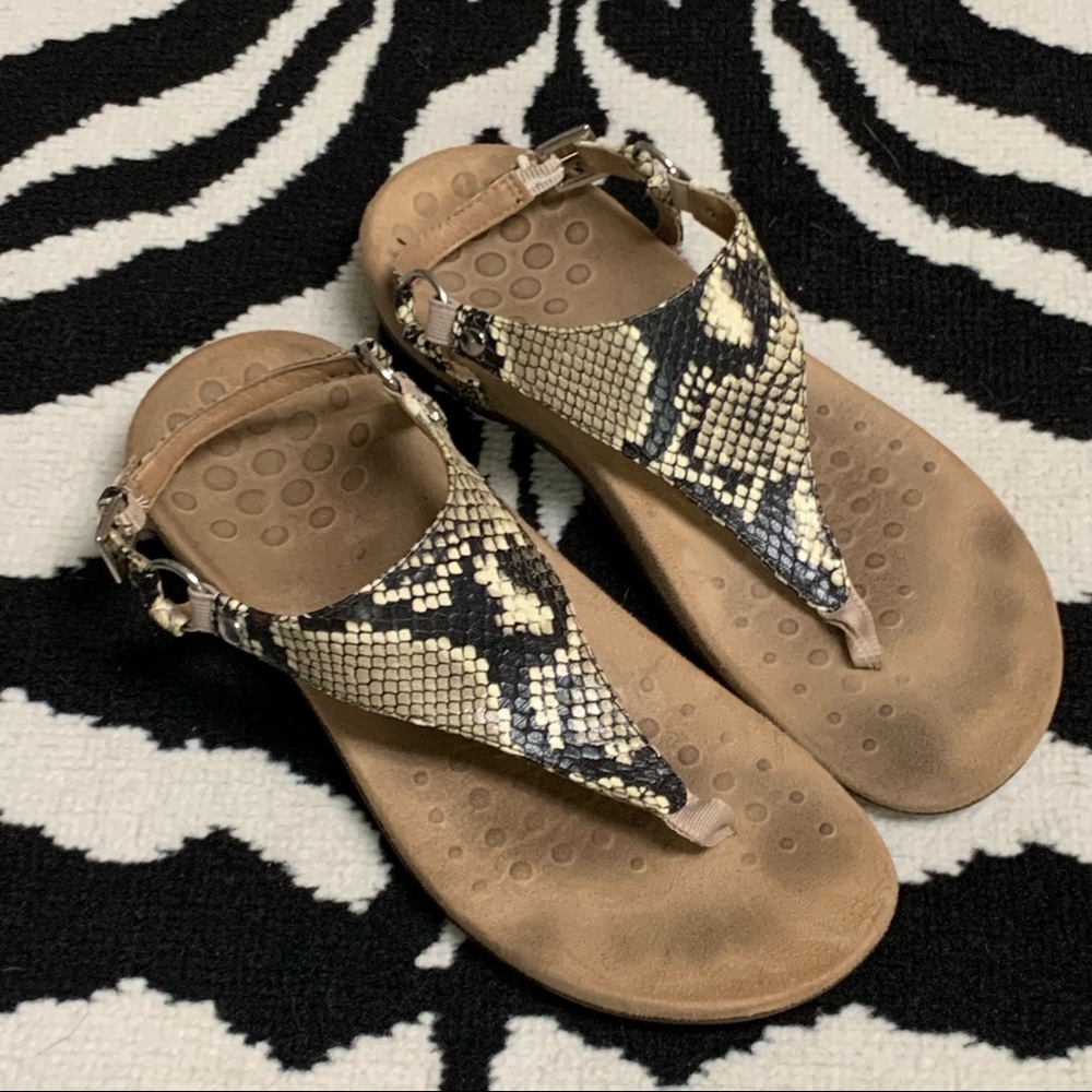 Vionic Snake Print Kirra Thong Sandals Size 7.5 - image 3